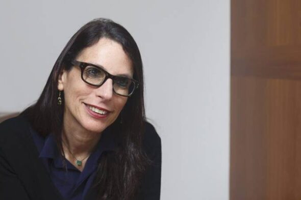 lilia_moritz_schwarczc2a9renatoparada15-e1526059896364